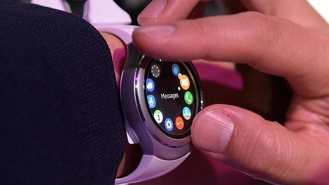 Los «smartwatches» ponen en jaque a los relojes suizos