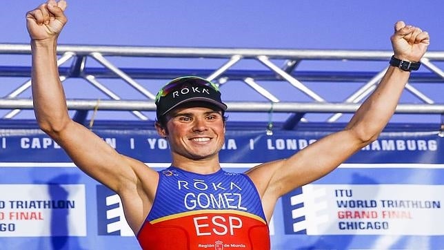 Gómez Noya se proclama campeón mundial de triatlón por quinta vez