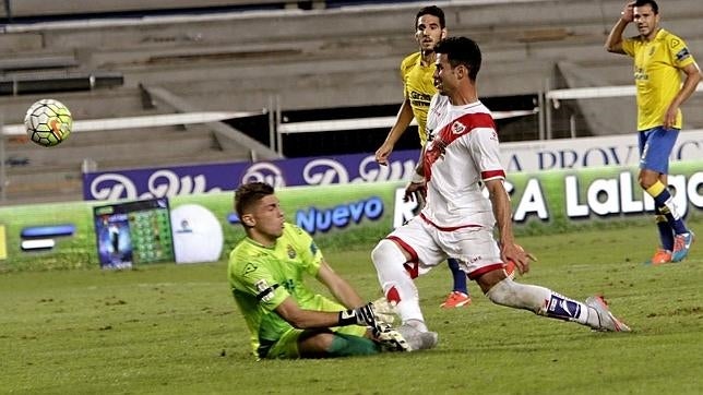 El Rayo firma su primera victoria