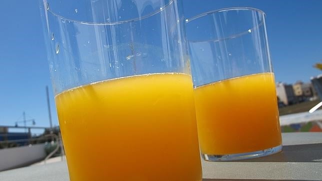 El zumo de naranja no previene ni cura el resfriado ni la gripe