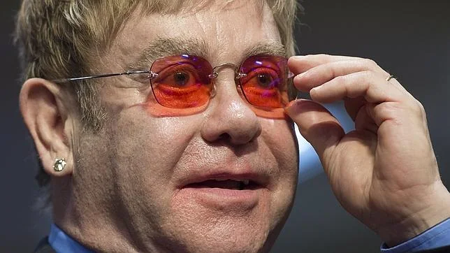 El cantante británico Elton John