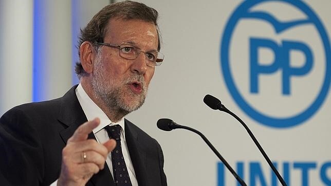 Rajoy subraya la fortaleza de los españoles cuando hay entendimiento y concordia