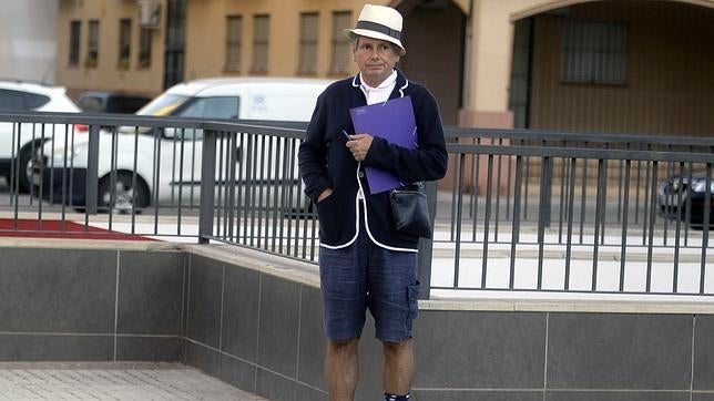 El hijo menor de la «duquesa roja»: «Mi madre dejó claro que iba a intentar putearnos todo lo que pudiera»