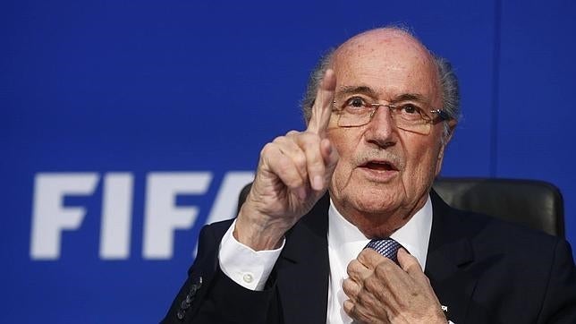 Coca-Cola, Visa, Budweiser y McDonalds piden la dimisión de Blatter