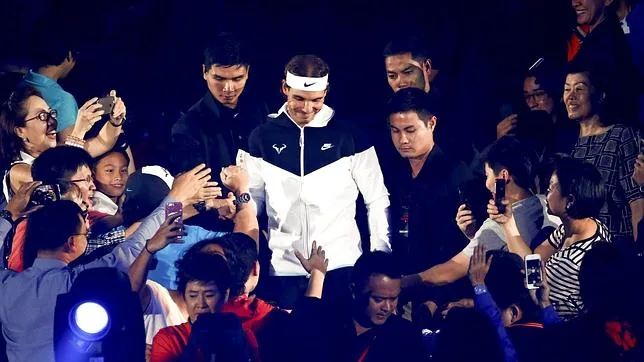 Rafael Nadal, antes del partido de exhibición contra Djokovic