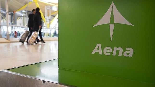 Casi 4 millones de viajeros pasarán por los aeropuertos de AENA en el puente del Pilar