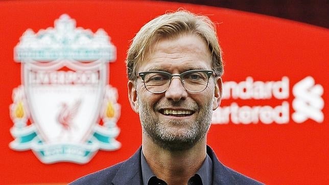 Jurgen Klopp ya figura entre los cinco entrenadores mejor pagados del mundo