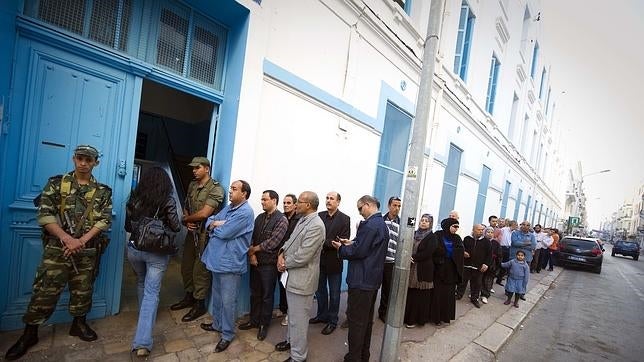 El Nobel de la Paz, un espaldarazo a la sociedad civil y la transición tunecina