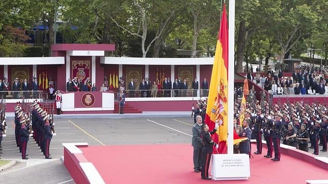 Podemos quiere preguntar a la ciudadanía en qué fecha celebrar la Fiesta Nacional