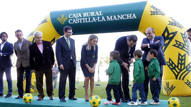 El Toledo hace afición con su cantera