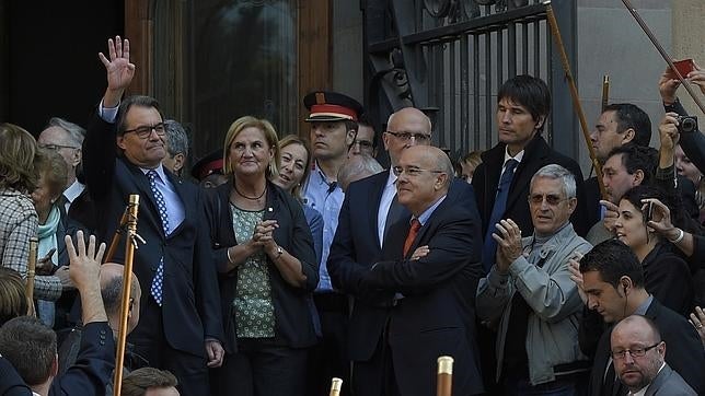 Mas comparecerá este viernes en el Parlament para explicar la adjudicación de obra pública