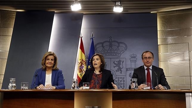 El Gobierno tacha de «impropio de un gobernante» que Mas «se presente como una víctima»