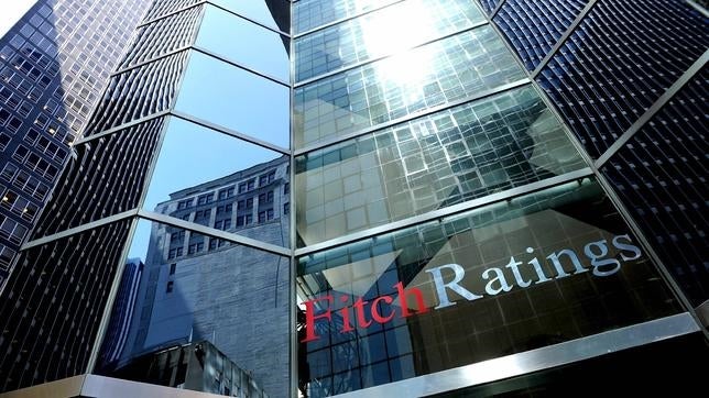 Fitch mantiene la nota de España en BBB+ y destaca su «rápido» crecimiento