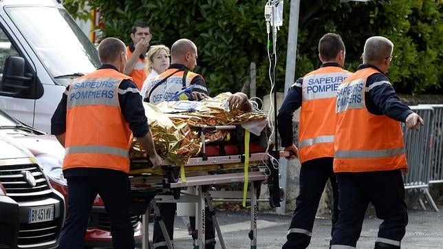 El choque entre un autobús y un camión deja 43 muertos en Francia