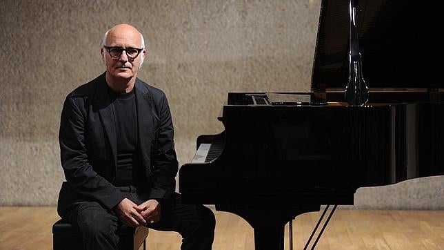 Ludovico Einaudi: «Cuando la música es demasiado cerebral, se convierte en matemática»