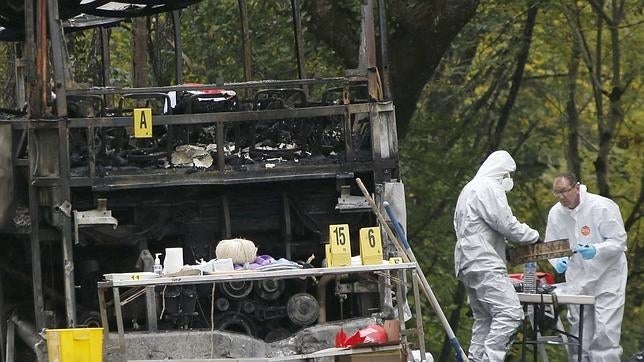 Una pieza metálica provocó el incendio del autobús en Francia