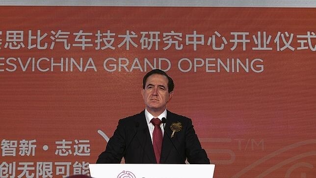 El presidente de Mapfre, Antonio Huertas, durante su discurso en la inauguración del centro de investigación chino