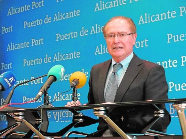 El puerto de Alicante obtiene un beneficio de 606.000 euros en 2014