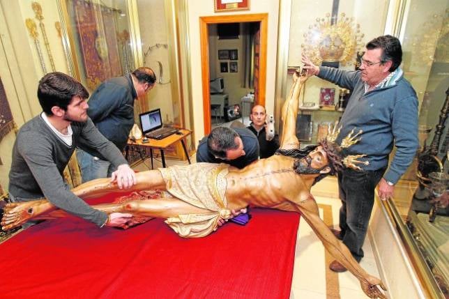 La Misericordia conservará una copia digital de sus titulares