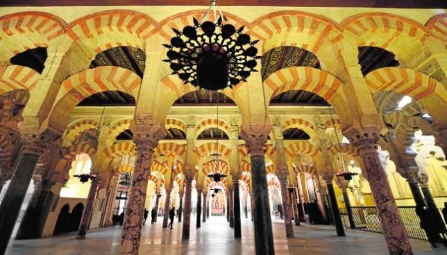 El Parlamento rechazó el recurso sobre la Mezquita por «absurdo»