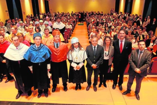 La UNED mantiene el número de grados y alumnos en Córdoba