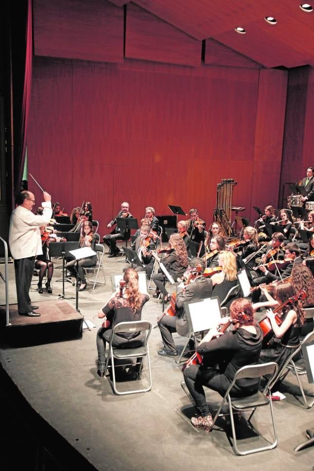 La Joven Filarmonía Brouwer llega al Gran Teatro con música de cine