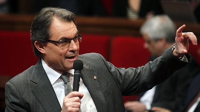 El «modelo Kosovo» que maneja Mas se inspira en la hoja de ruta de Sortu