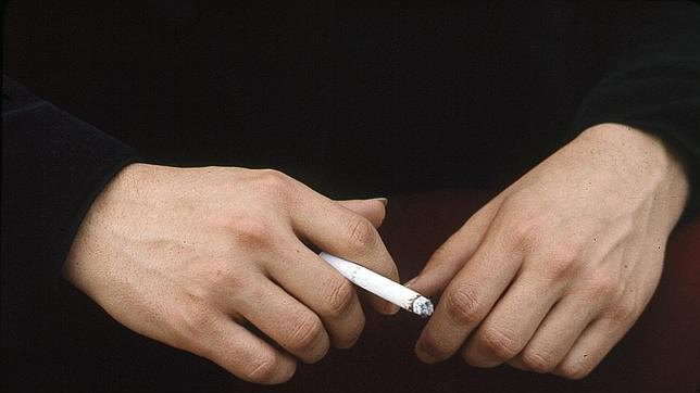 Hacienda perdió 752 millones en 2013 por el auge del tabaco ilícito