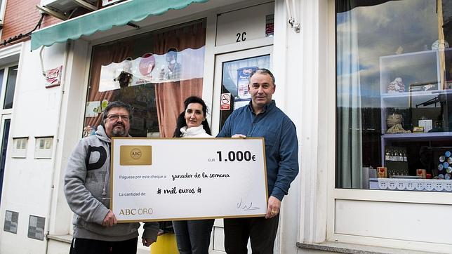 Los 2.000 euros de la tarjeta ABC Oro se van a La Torre de Esteban Hambrán