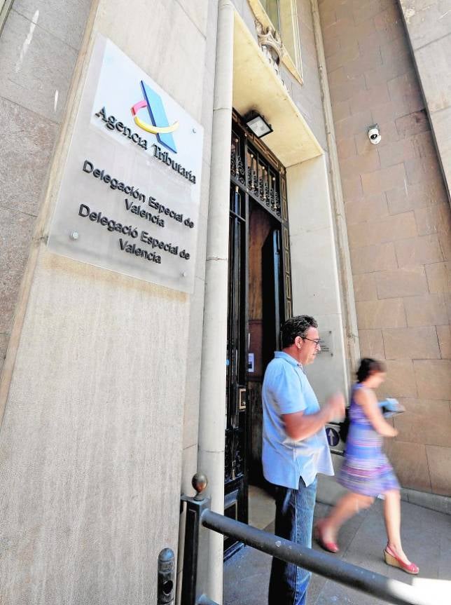 La bajada impositiva del Consell beneficia a rentas bajas y medias