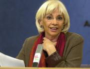 Teófila dice que Chaves está «ciego» y no quiere «ver la realidad social»