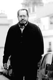 «Primavera del ser», nuevo libro   del poeta sevillano Manuel Mantero