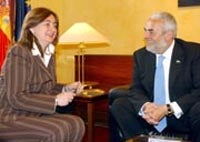 IU no apoyará la investidura de Chaves y el PA pone condiciones