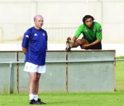 Serra prueba con cuatro nuevos jugadores en el once
