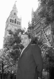 Francisco Navarro Ruiz (Presidente de Forja XXI, párroco de Los Remedios, canónigo): «Al Papa que venga le pediría que aplicara el Vaticano II en todos sus aspectos»