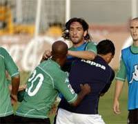 Marejada en el Betis en la víspera de la gran cita europea
