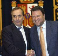 El ministro del Interior asegura que no hay un «rebrote significativo» del vandalismo en Sevilla