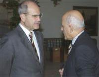 Manuel Chaves y Javier Arenas coincidieron en la conferencia de José María Bergareche