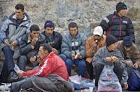 Salvamento Marítimo rescata a un total de 213 inmigrantes a bordo de tres pateras