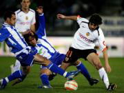 El Málaga se enreda en la buena malla defensiva del Valencia