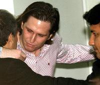 El sevillano Javier Villanueva, absuelto sin cargos tras dos años de calvario en Bolivia