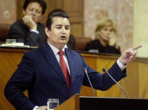 El PP llama a Chaves «antiespañol» y «padre de la división»