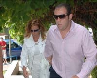 Yagüe, «cagada», llamó a Roca: «¿Qué hacemos?» y él le respondió: «Pues coge un millón y le pagas»