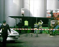 Un obrero muerto y otro herido grave por la explosión en un tanque de aceite en Dos Hermanas