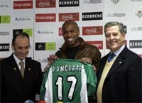 Pancrate podría debutar con el Betis en San Mamés