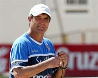 Juande: «No pensemos que el Sevilla es el rey del mundo»