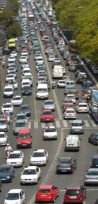 Los más de 50.000 coches que circulan sin seguro en Andalucía podrán ser identificados a partir de mañana