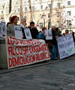 Los vecinos de Alcosa afectados por el caso 'Nueva Galería' volvieron a manifestarse