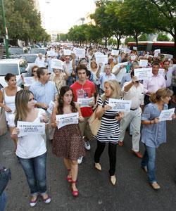 Quinientos vecinos de Nervión se manifiestan contra la prostitución de la zona aledaña a Santo Domingo de la Calzada