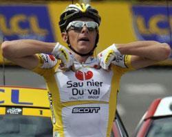 Riccó se disfraza de Pantani en la primera cita pirenaica del Tour